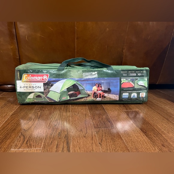 Coleman Sundome 4 Person Tent BRAND NEW - Picture 1 of 6